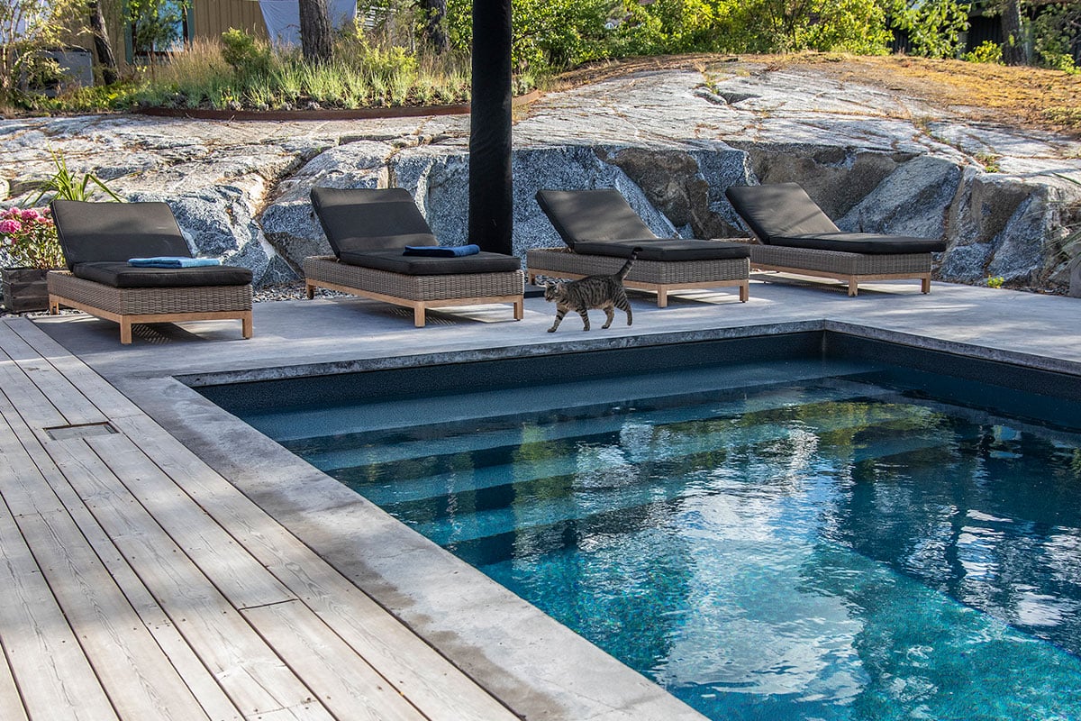 Flexipool, Pool store